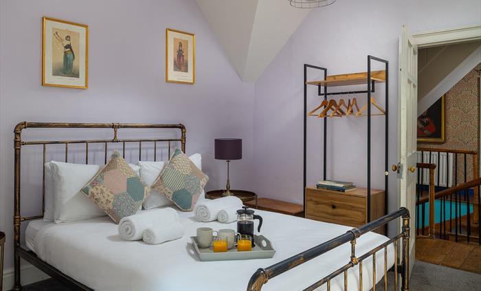 The Cors Country House
